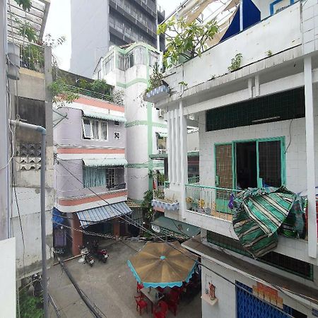 Sen Alley Dormitory Хошимин Экстерьер фото
